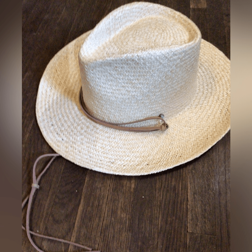NEW! Rare Wyeth Straw Cowboy Hat with Chin Strap - Natural  display picture 1