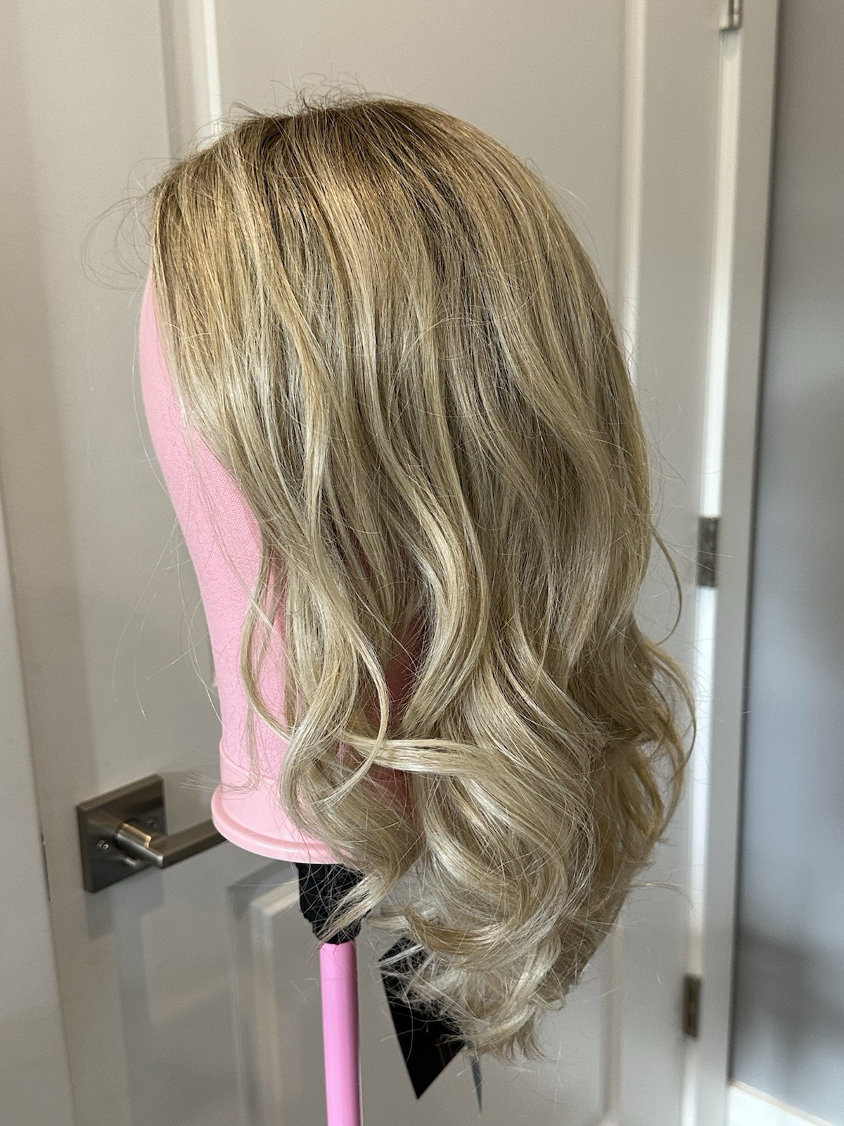 NEW Belle Tress Allegro 18 Wig In Tres Leches Blonde!