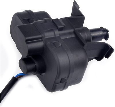 フォルクスワーゲン　　クローズコンバーチブル Verrouillage Centralisé de trappe à carburant Prevu Tiguan