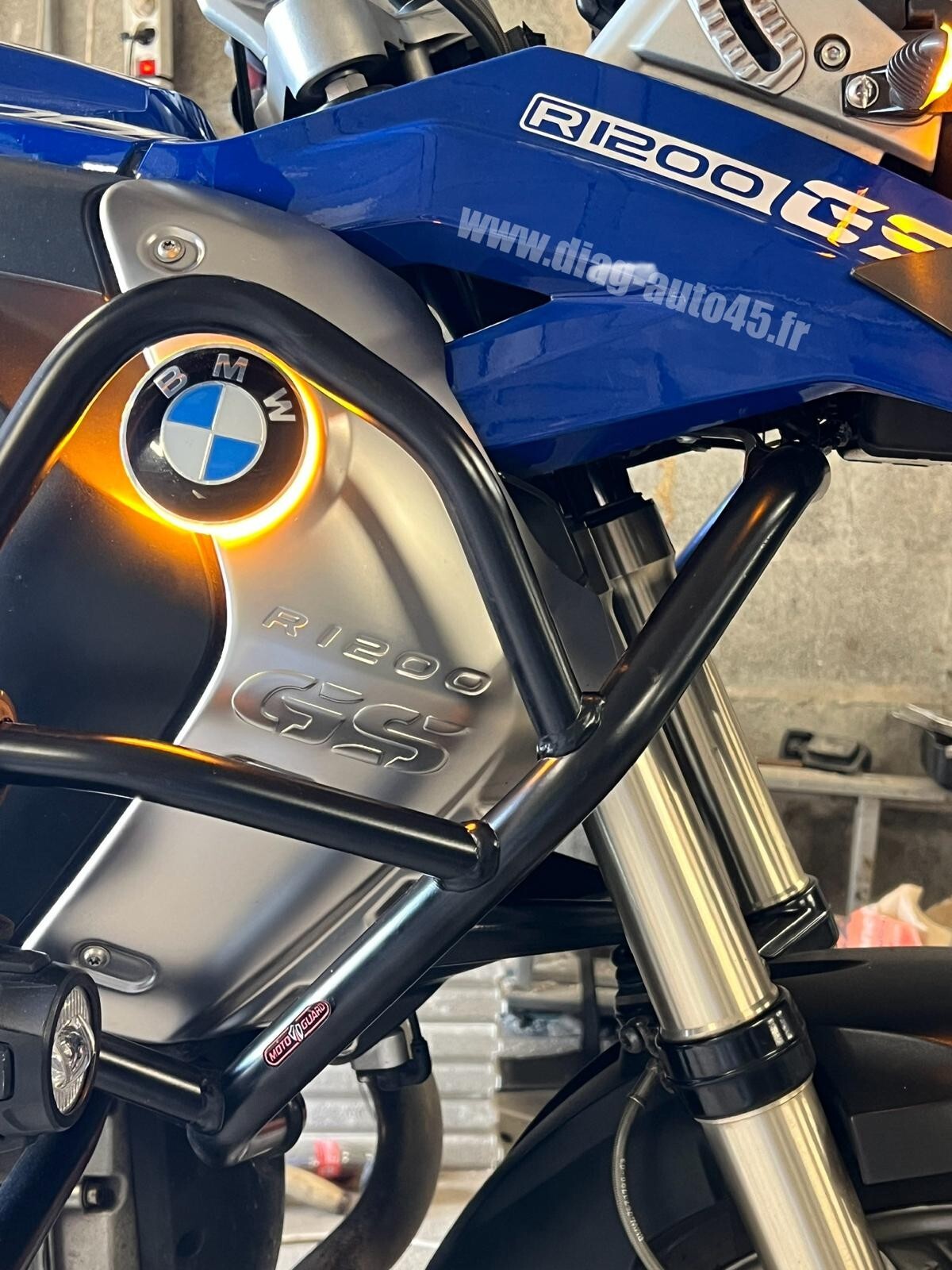 Kit LED logo BMW clignotant et feux de jour diurne étanche pour moto