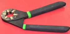 Logger Head Tools Adjustable Bionic Wrench