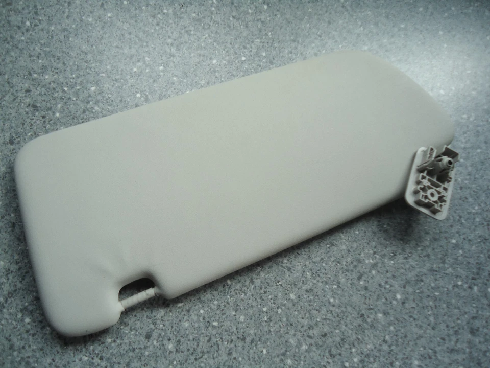 Parasol lado derecho Peugeot 308 Drivers 2007-2013 con luces Foto 4 de 4