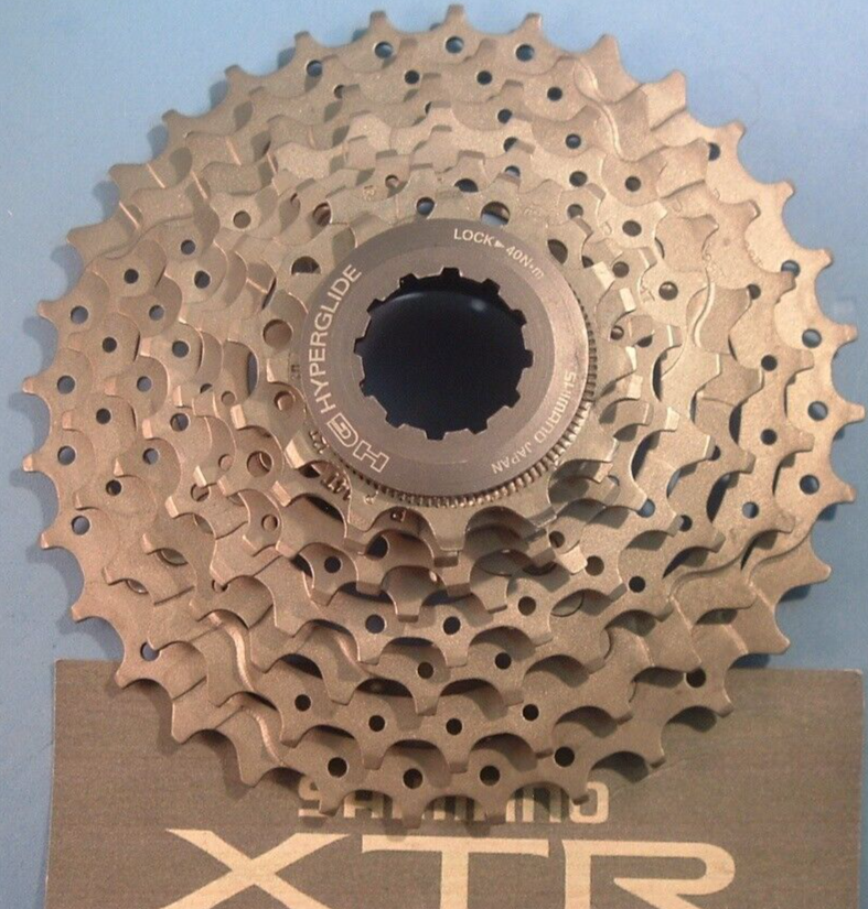 Shimano XTR M900 8-Spd 12T-32T HG Cassette NEW / NOS-MTB/Road