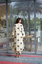 Gosriki Women'S Rayon Viscose Printed Straight Kurta With Pant (Janya Begani-...