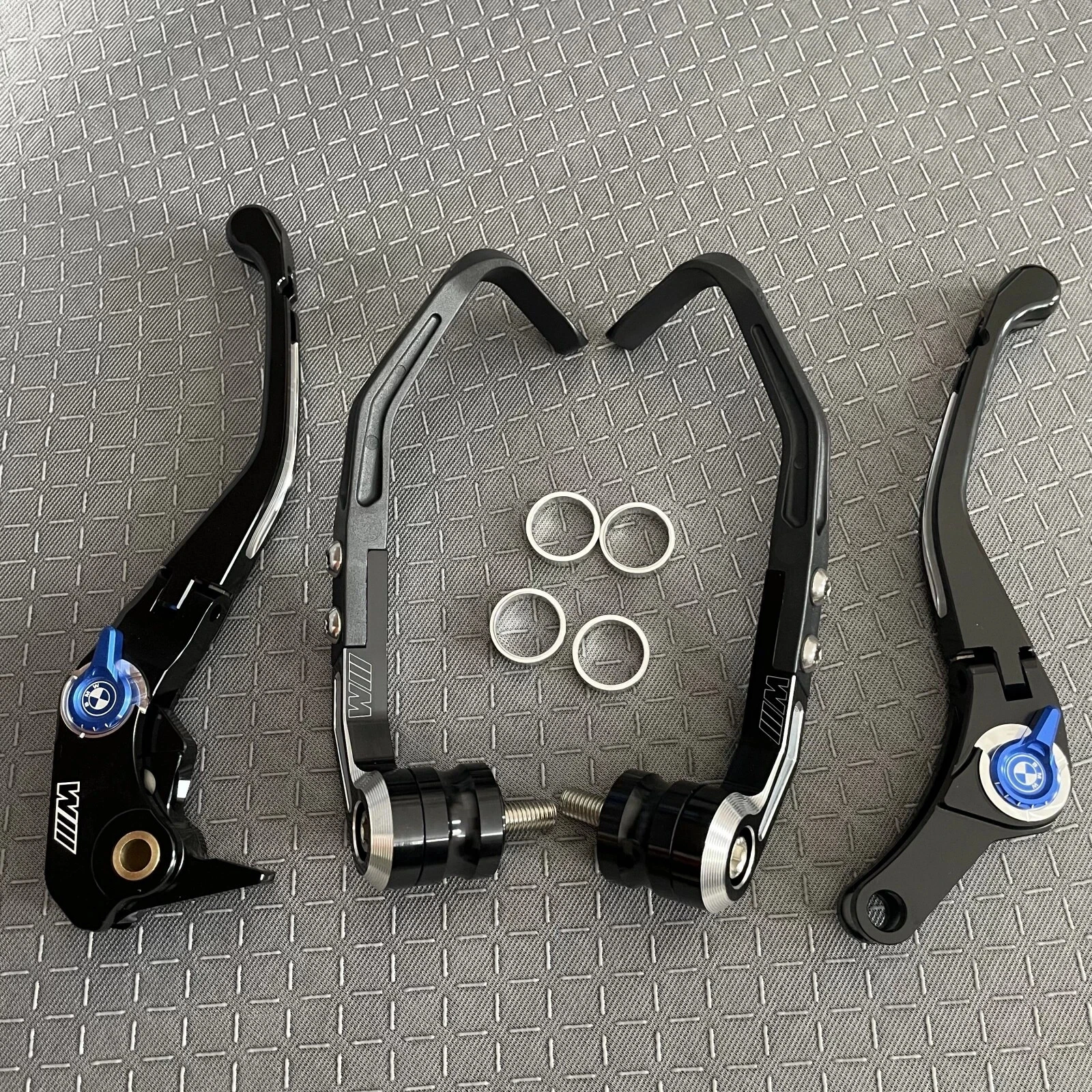 Unbranded Clutch Lever Youyin &ndash; Aluminum Vintage Part: No Placement on Vehicle: Left, Right Brand: Unbranded Type: Hand Brake Lever OE/OEM Part Number: 1 Manufacturer Warranty: 6 Months &ndash; Fits BMW break and clutch lever Frame slider Frame Protectors set thumbnail 3