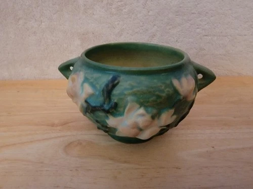 Roseville Pottery Green Magnolia Two Handled Jardinere 665-3