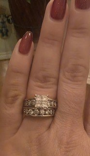 White Gold Diamond Engagement Ring and Wedding Band Set