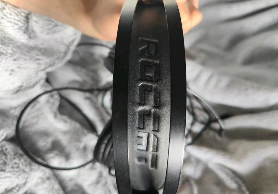 Roccat Headset Kopfhörer Gaming Zubehör PC Zubehör Kabelgebunden - Bild 2 von 4