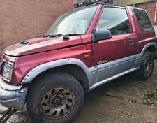 Suzuki Vitara 1.6 2000 with removable hardtop roof