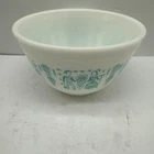 Pyrex Amish Butterprint Small 1 1/2 PT Mixing Bowl Turquoise White #401