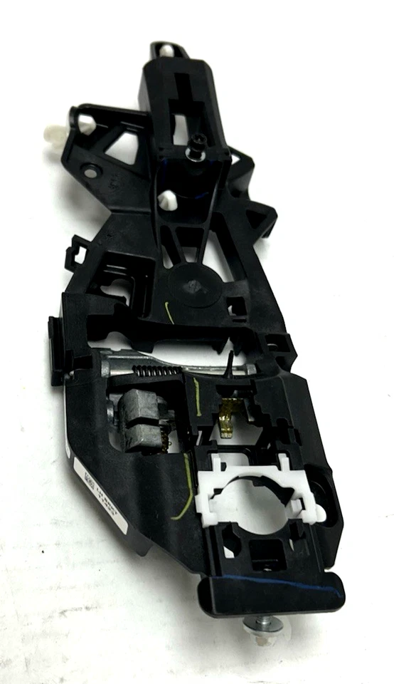 13512723 OEM GM Front Left Side Door Handle Bracket 2016-2024 Chevrolet Camaro - Image 4 of 4