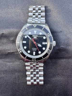 Seiko 5 Sports ''Sea Urchin'' (Seeigel)