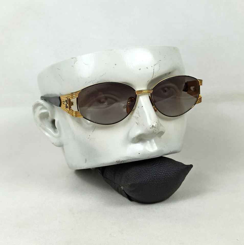 РЕДКИЕ ВИНТАЖНЫЕ СОЛНЦЕЗАЩИТНЫЕ ОЧКИ FENDI ВИНТАЖНАЯ ЧЕРНАЯ ОПРАВА ИТАЛИЯ 1970-е ОВАЛЬНЫЕ МУЖСКИЕ - Изображение 2 из 4