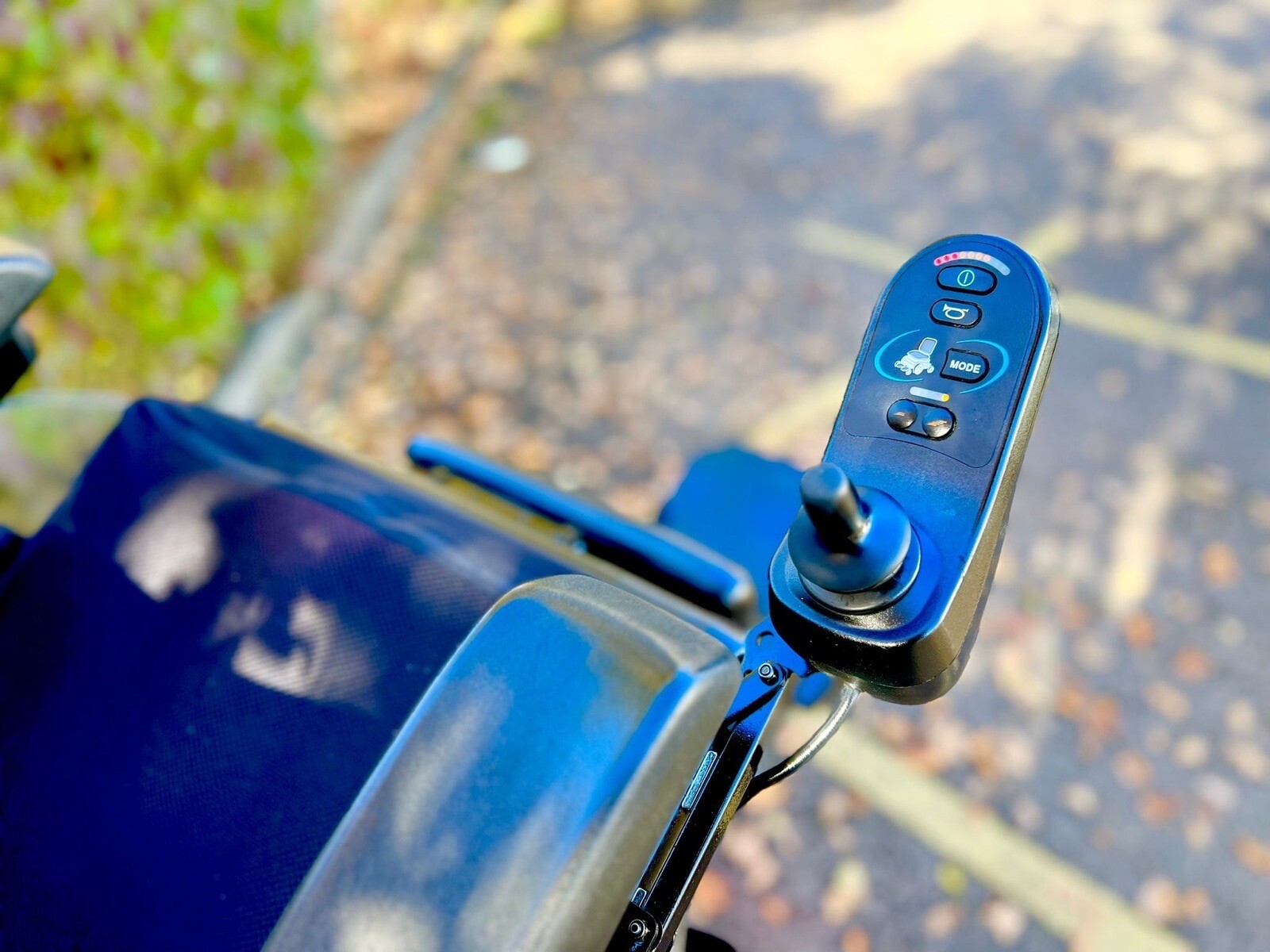 SUNRISE QUICKIE JIVE M 6MPH ELECTRIC RISING TILT WHEELCHAIR POWERCHAIR eBay