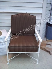 Frontgate Trelliage Sofa Chair Deluxe Sunbrella Cushion Wyndham Mocha 27x31 NEW