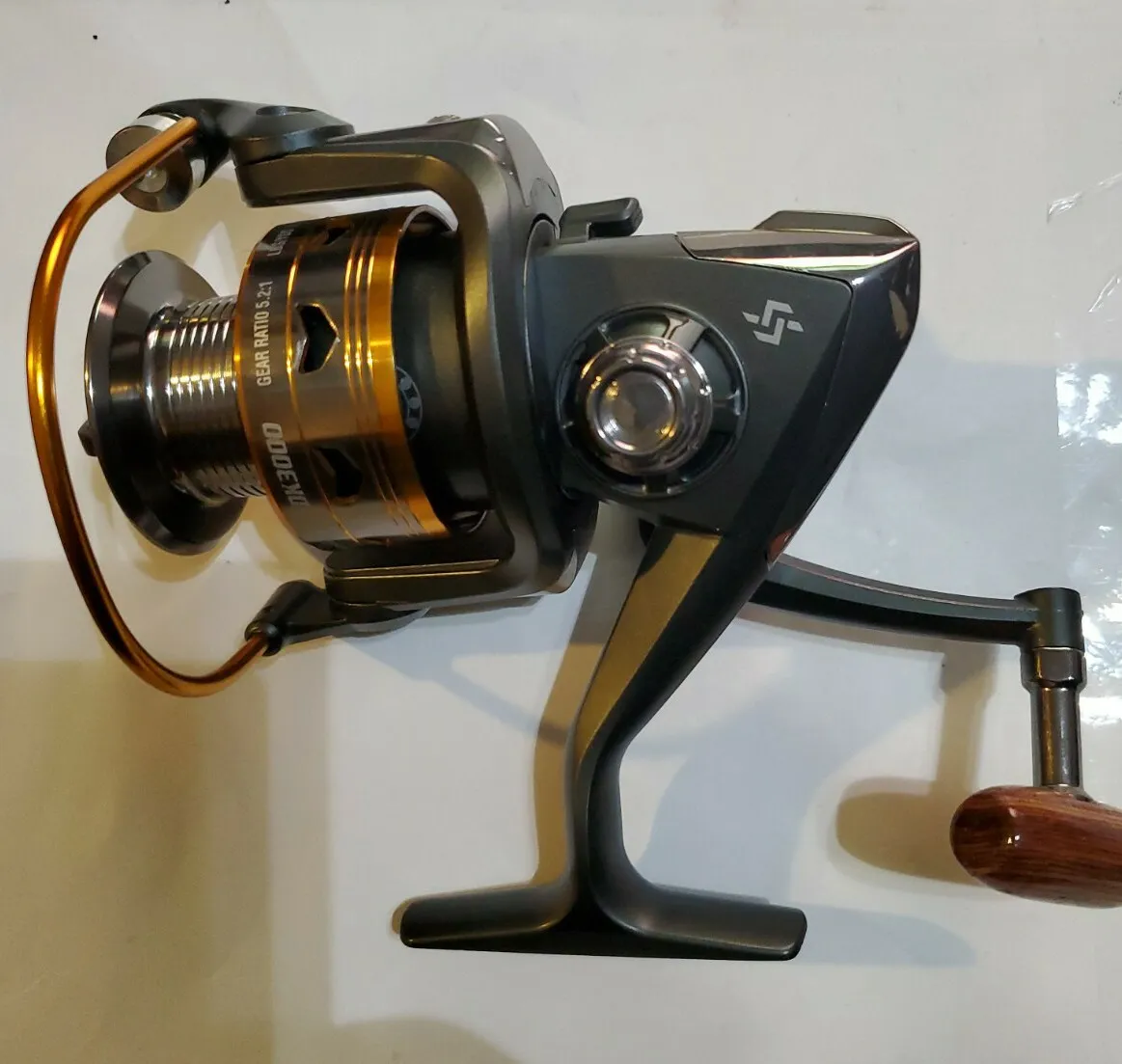 Sougayilang Spinning Fishing Reels-DK3000(NEW)