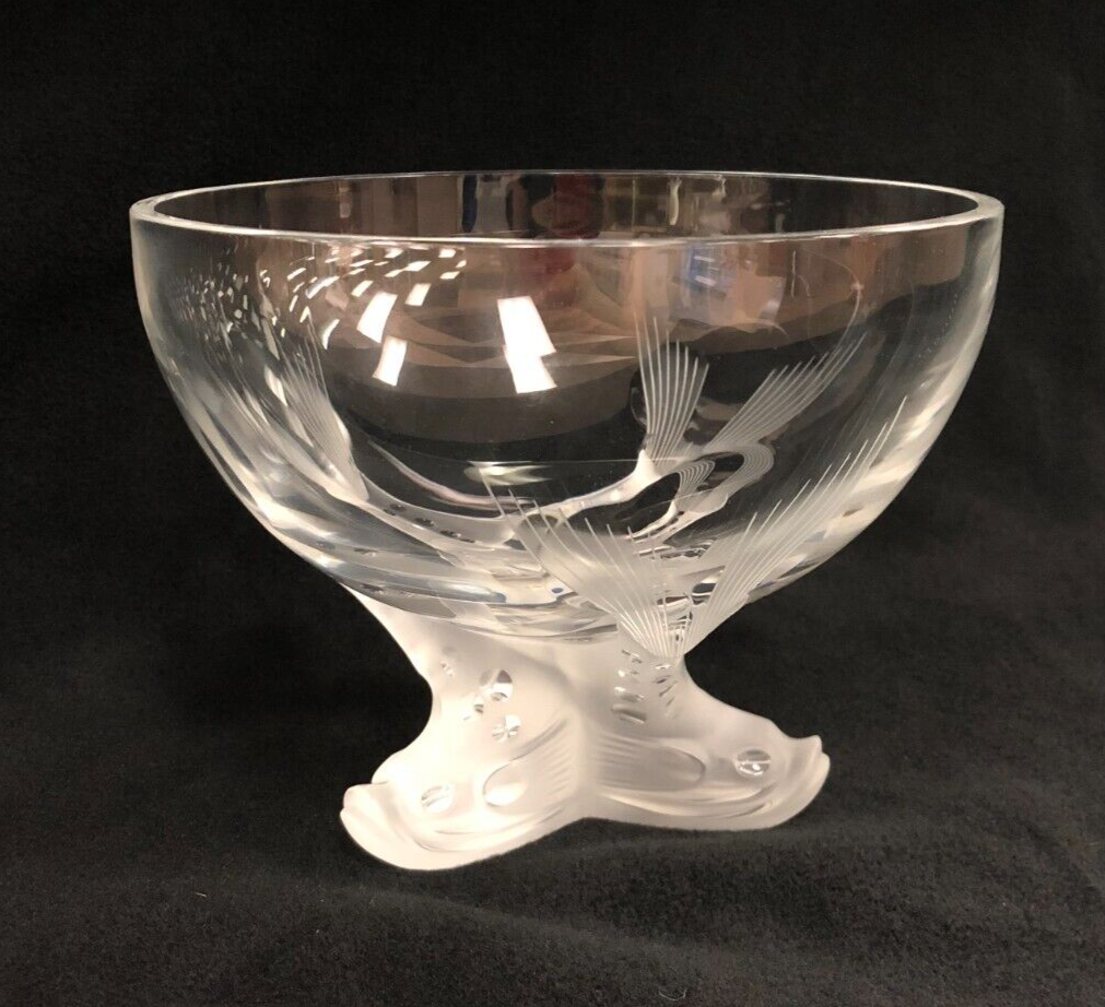 Lalique Crystal Fish Bowl, Engraved Signature, Mid 20th Century