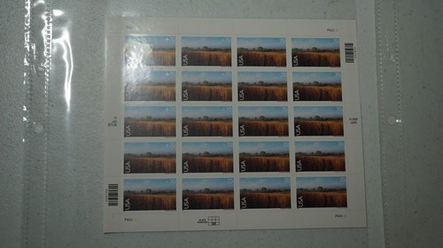 Lot 4 USPS UNUSED Full Sheet Panes Airmail US Stamps Scott #C133, C135, C136-37 - Picture 4 of 5