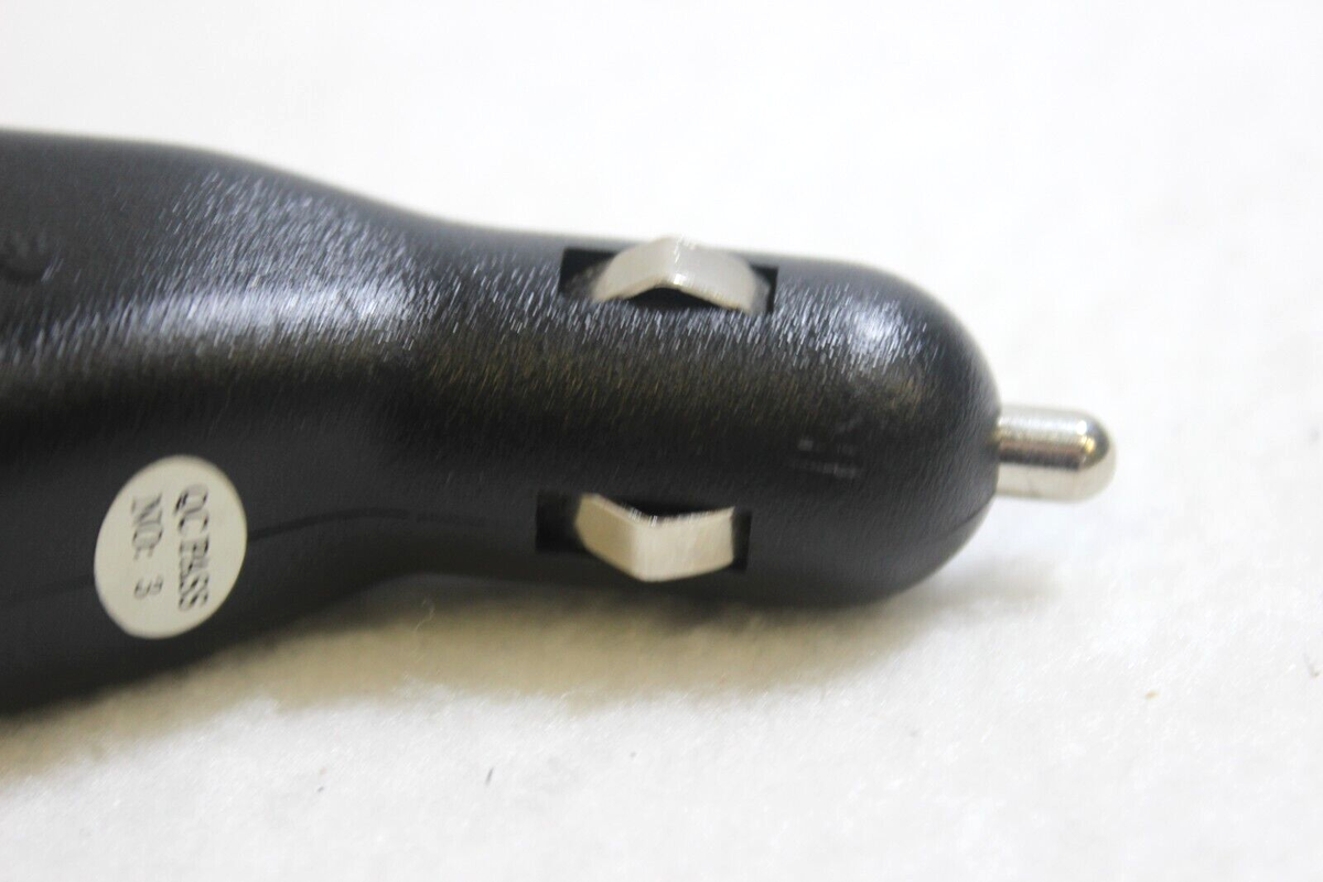 TomTom Cigarette Lighter Adapter Car Charger 4mm/2mm 5v-2A 5-volt/2-amp