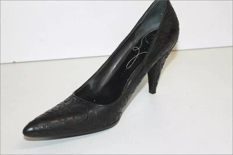 Prada clearance court shoes