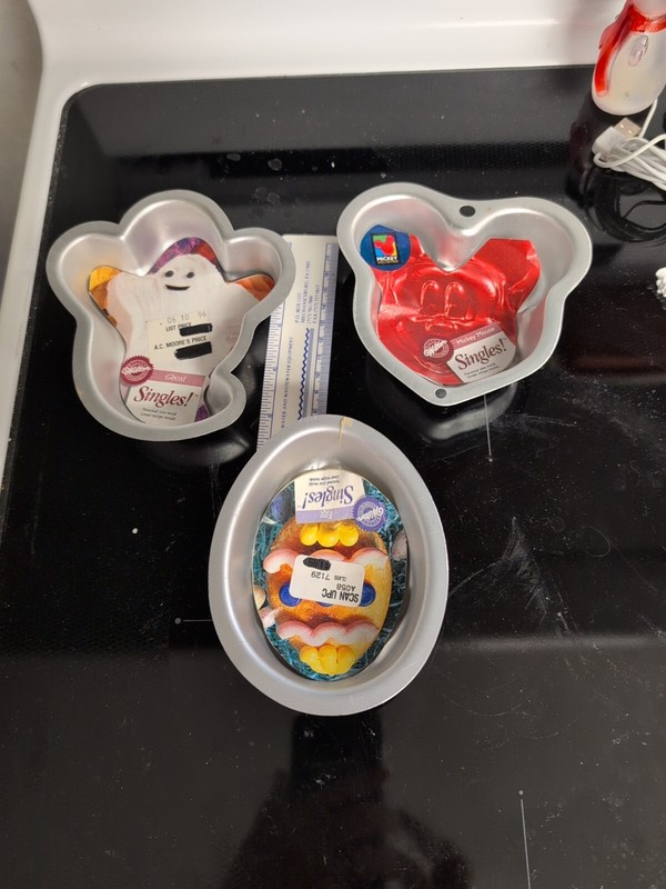 Wilton Mickey Mouse, Ghost, & Easter Egg Single Mini Pans Molds Individual Cakes