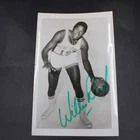 Willis Reed Signed Photo New York Knicks Autograph Auto JSA ZJ22782