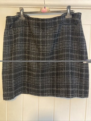 Black & White Plaid Check Knee Length Skirt Brushed Fabric Texture Size 20