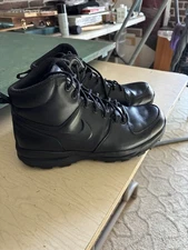 Nike Manoa Leather | Triple Black | 454350-003 | Size 10