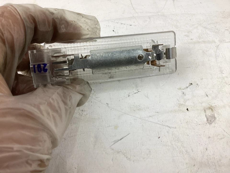 2012-2015 Volkswagen Beetle - задний багажник любезность грузовой фонарь лампа 7L6947101 OEM - Изображение 4 из 4