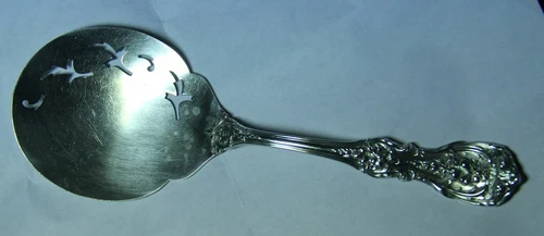 Reed & Barton Francis I / Francis the First Sterling Silver Tomato Server (89 g)