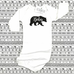 gender neutral newborn coming home outfit