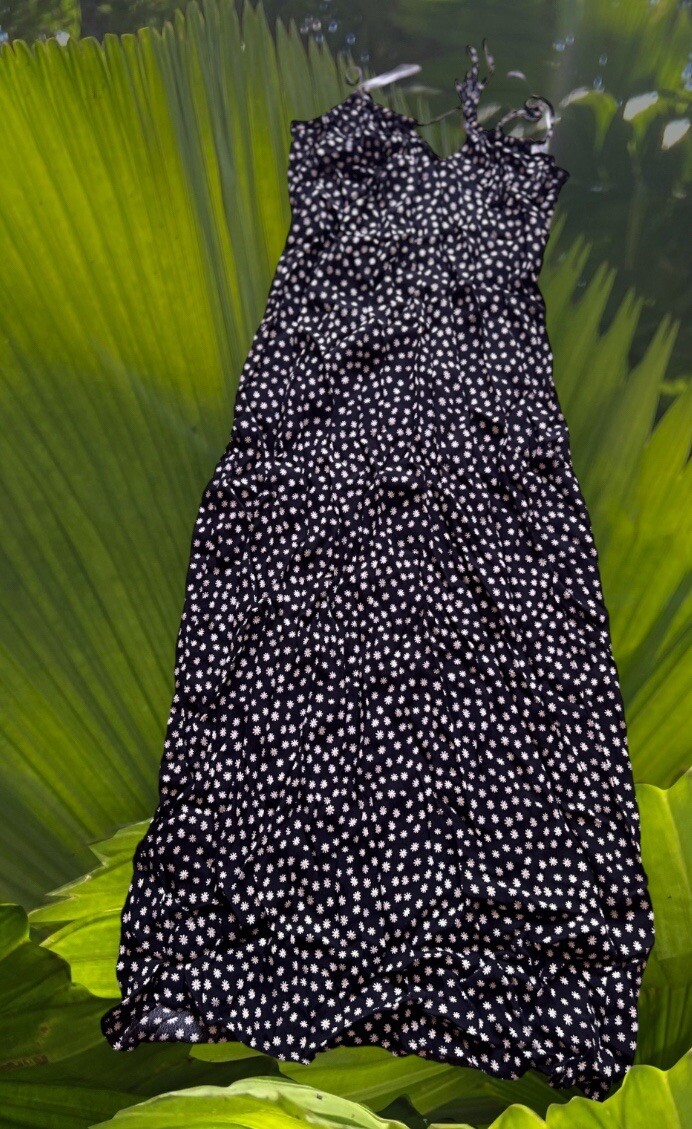 altar'd state black floral dress Altar'd State Black Sleeveless Floral Embroidered Dress Size Large