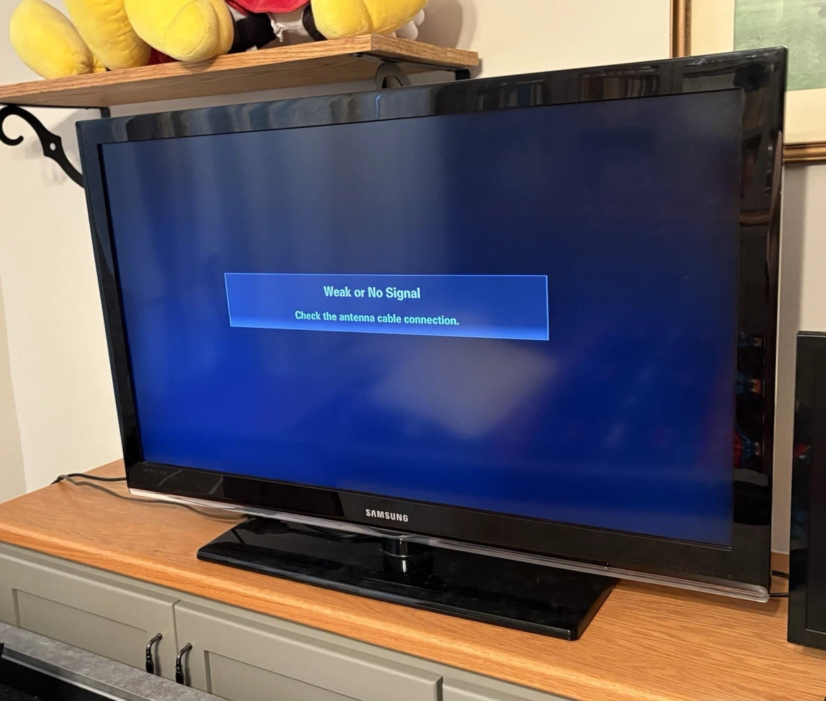 Samsung Black LCD 1080p (FHD) Maximum Resolution 40-49 in Screen