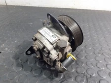 QVB500660 STEERING PUMP / P3-B4-28-4 / B4911045303 / 2314844 FOR LAND ROVER DISCO