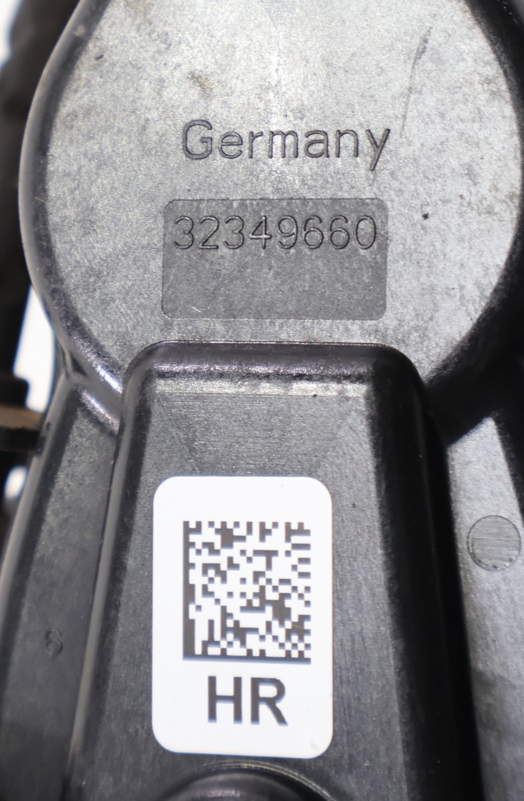 2014 - 2020 BMW i8 I12 REAR RIGHT PASSENGER SIDE BRAKE CALIPER OEM