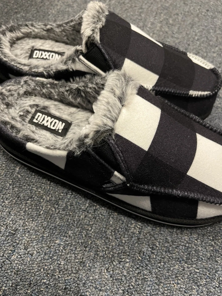 Zapatillas Dixxon de franela para mujer 8 negras blancas a cuadros - ¡NUEVAS! Foto 2 de 4