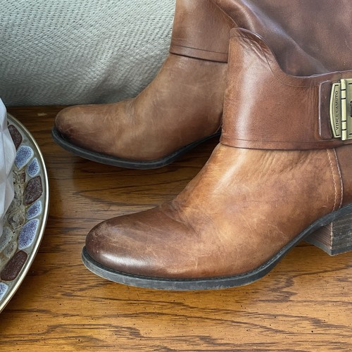 Vince Camuto Beatrix Brown Leather Boots Women's Size US 8 EU 38 - Picture 7 of 15