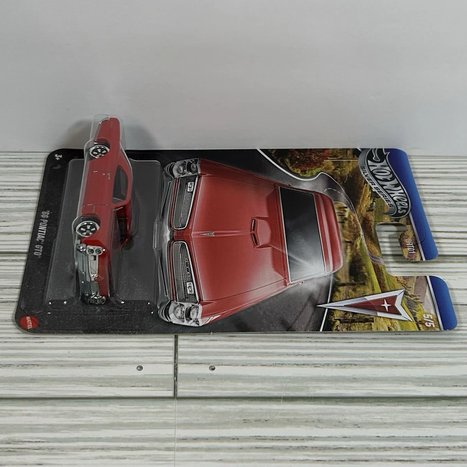 Pontiac GTO 5/5 Chase Metal Base Hot Wheels Silver Series 2025 Foto 4 de 4