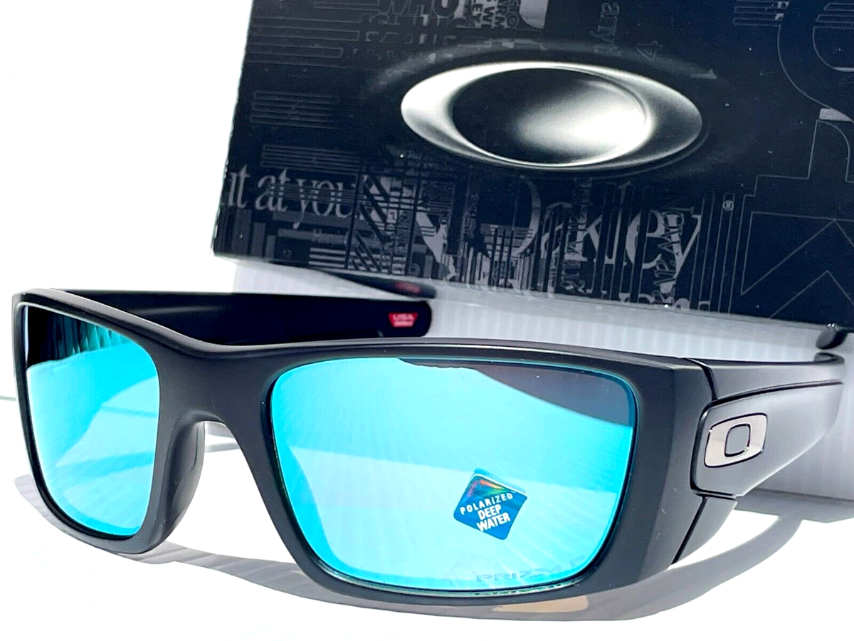 OAKLEY FUEL CELL Matte Black POLARIZED PRIZM Deep Water Lens