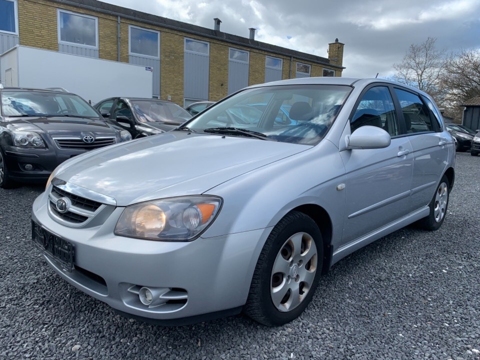 Kia cerato lx