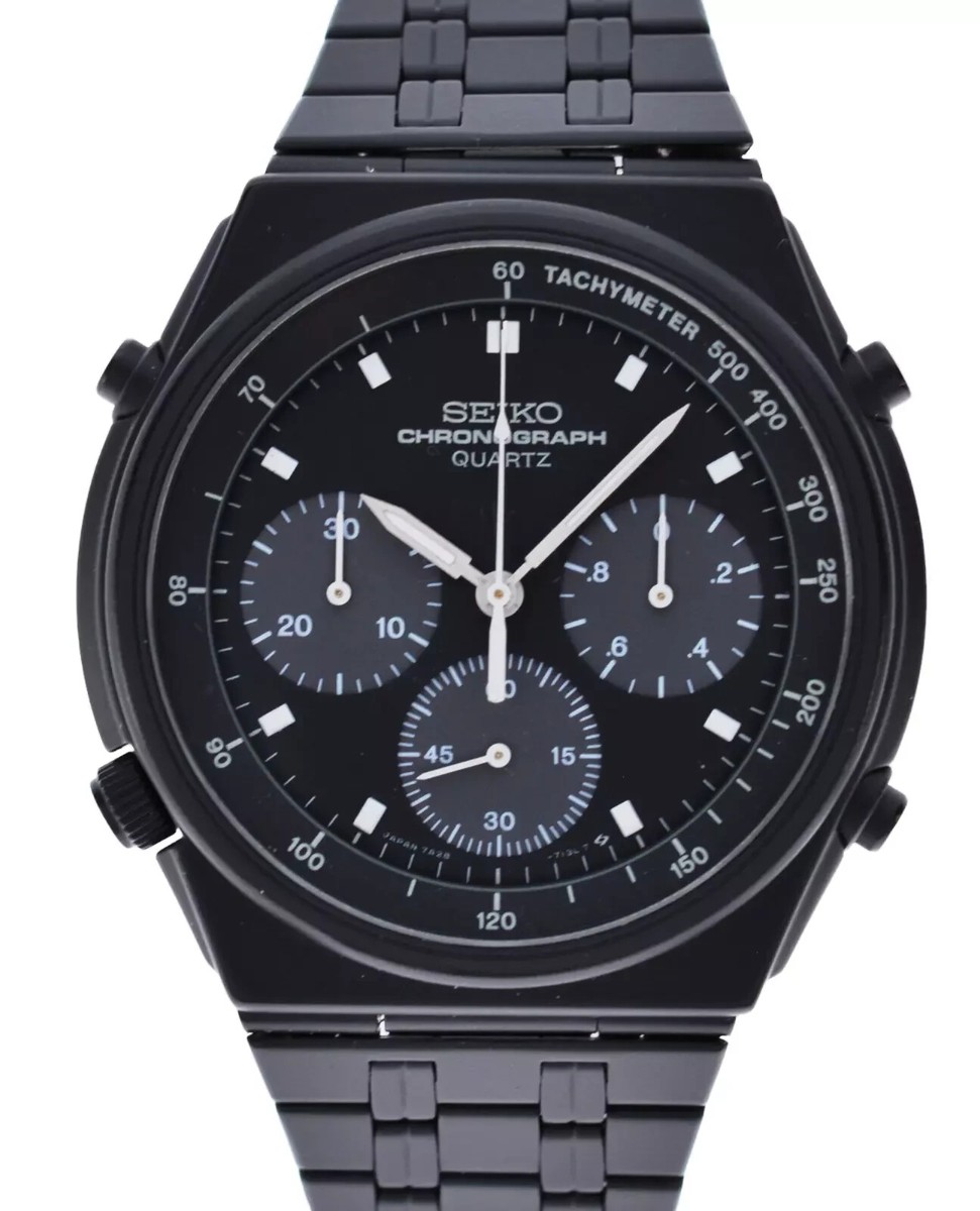 Rare Vintage Men's 40mm Seiko Black Dial Chronograph Black