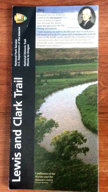2002 LEWIS AND CLARK TRAIL Brochure - Over 3 ft. Long - Illinois to Oregon w/Map