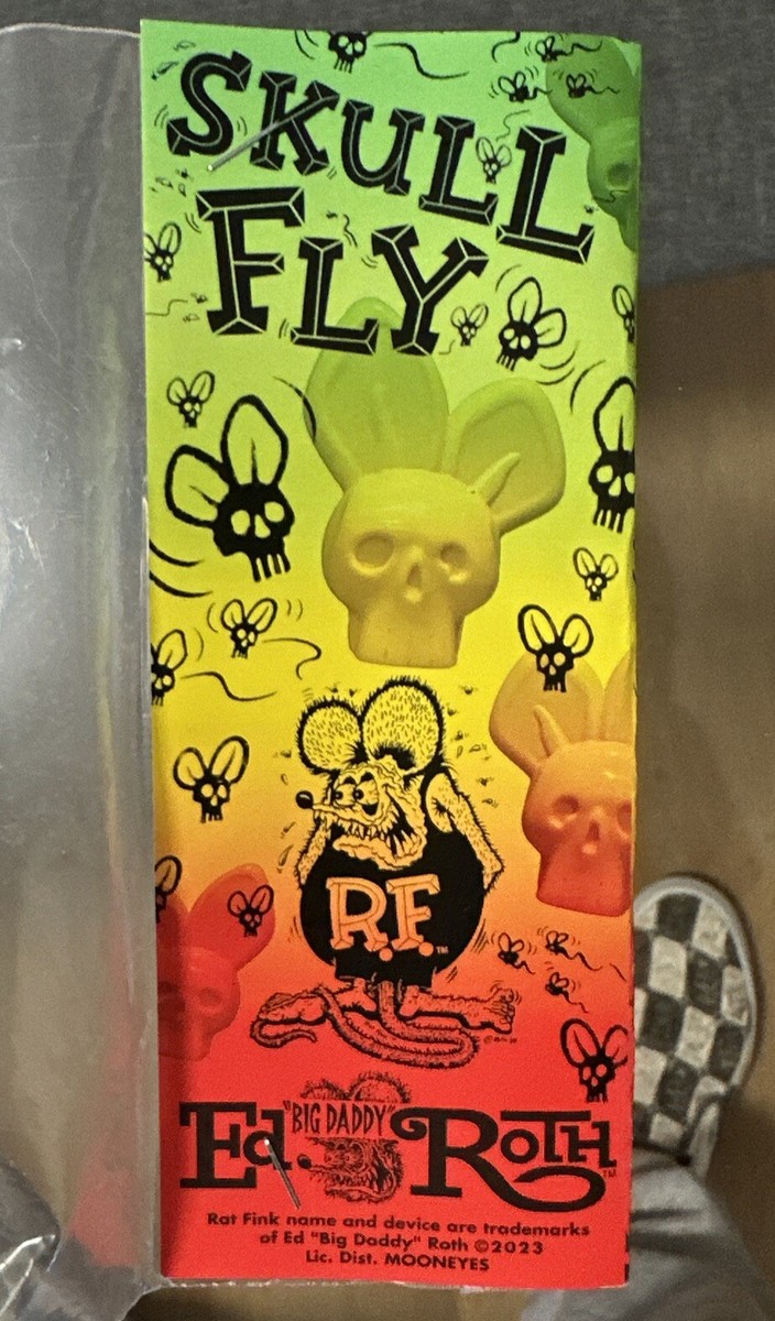 BLACKBOOK TOY Skull Fly ED BIG DADDY ROTH RAT FINK JAPANESE BLACKBOOK TOY Skull Fly ED BIG DADDY ROTH RAT FINK JAPANESE