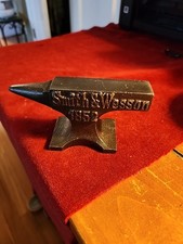  Cast Iron Mini Anvil W/ Raised Lettering Paperweight Antique Style Smith@wesson
