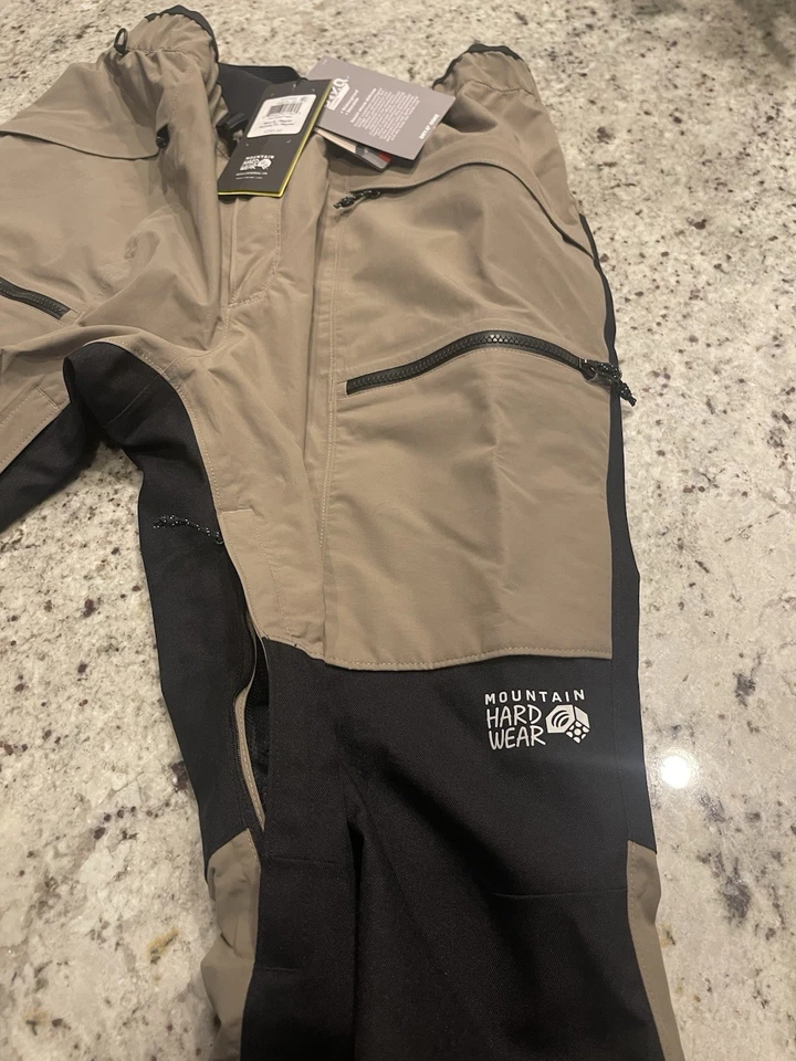 MOUNTAIN HARDWEAR FIRST TRACK SKI PANTS NWT MENS XL RET$250 RECCO - Image 3 of 4