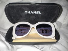 CHANEL Coco Mark White Sunglasses with Case G2U