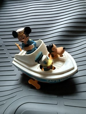 Vintage Disney ILCO Cap n Mickey Wind-Up Bath Toy Boat Mickey Donald Goofy