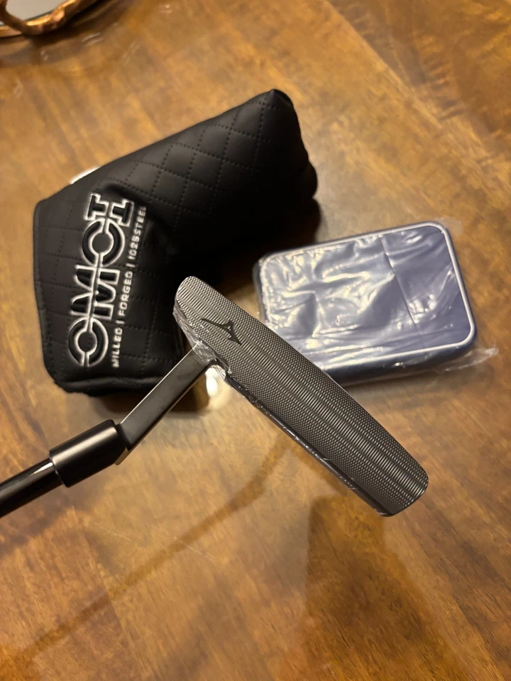 NEW MIZUNO BLACK M.CRAFT OMOI 02 PUTTER - 34" - Image 2 of 4