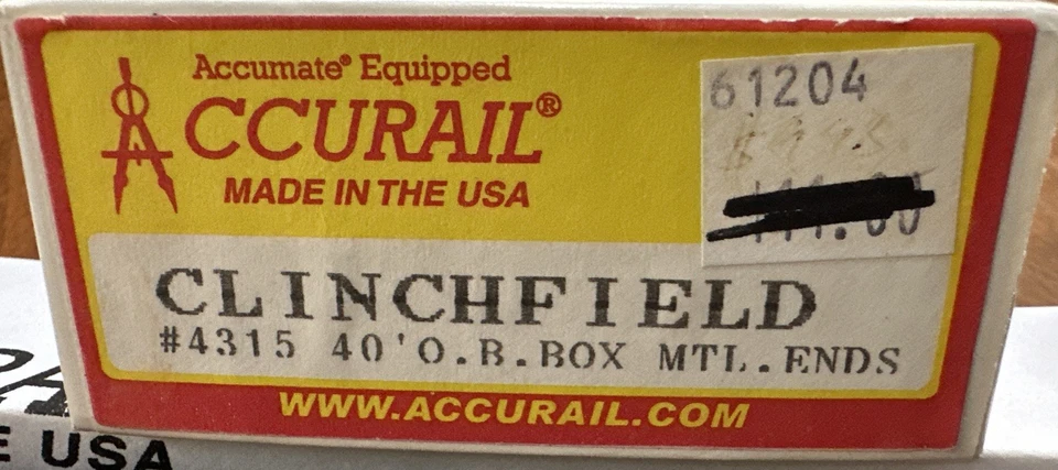 Accurail HO Kit #4315 40’ OB Box Car Wood w/Metal Ends Clinchfield CRR 8275 NY - Image 2 of 4