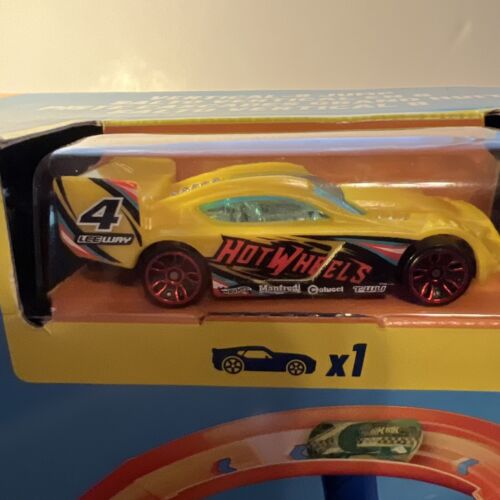 Hot Wheels Stunt Tracks Action Vertical-8 Jump Track Set NEW - Picture 7 of 7